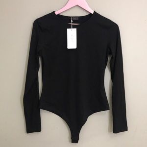 NWT JLCNCUE Basic Long Sleeve Bodysuit (E11)